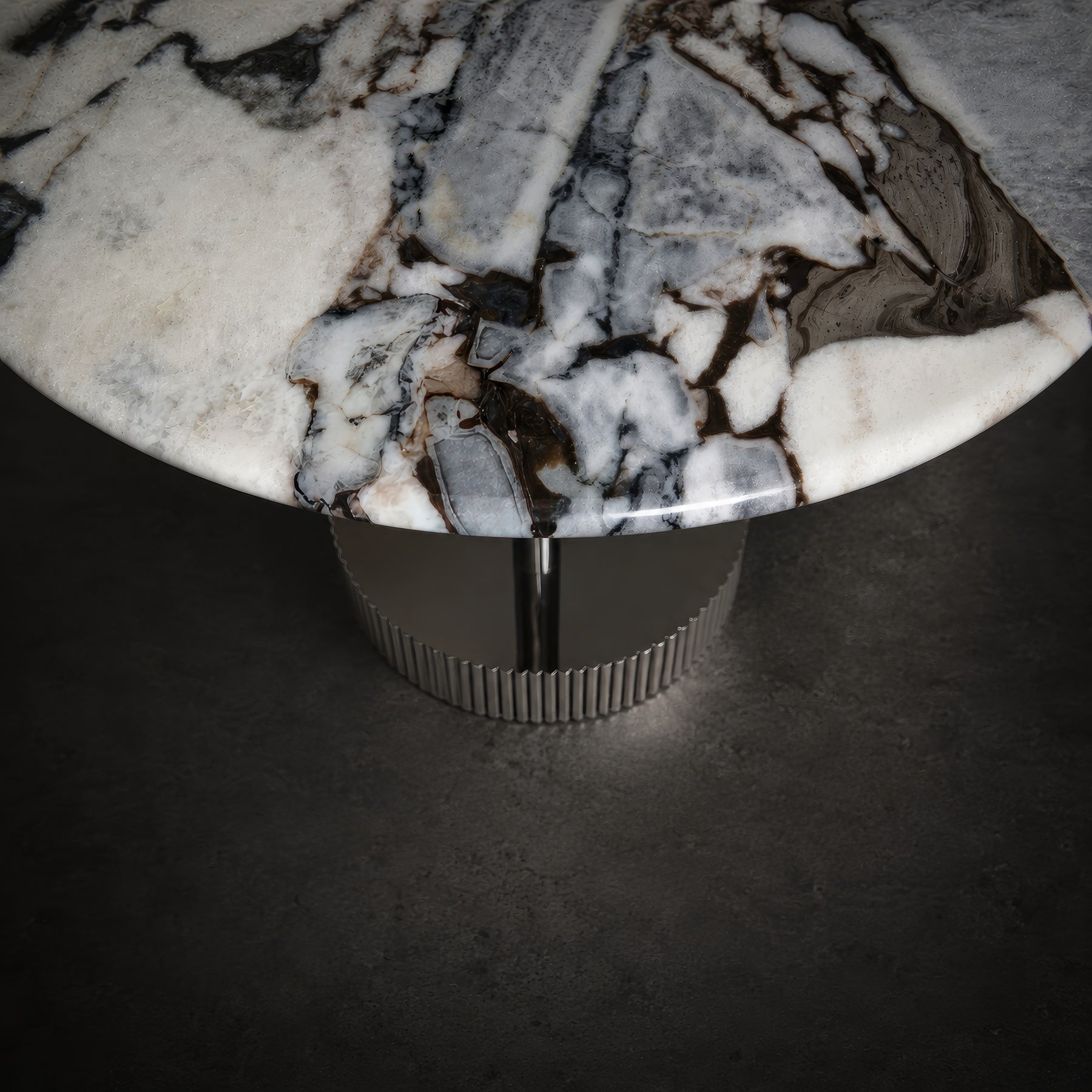 Iro Side Table