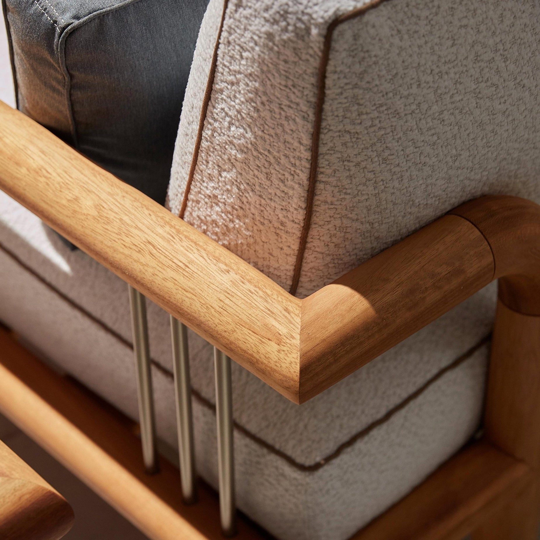 Nak Chair | Luxury Furniture | Luxury Chair | Ten2 Design