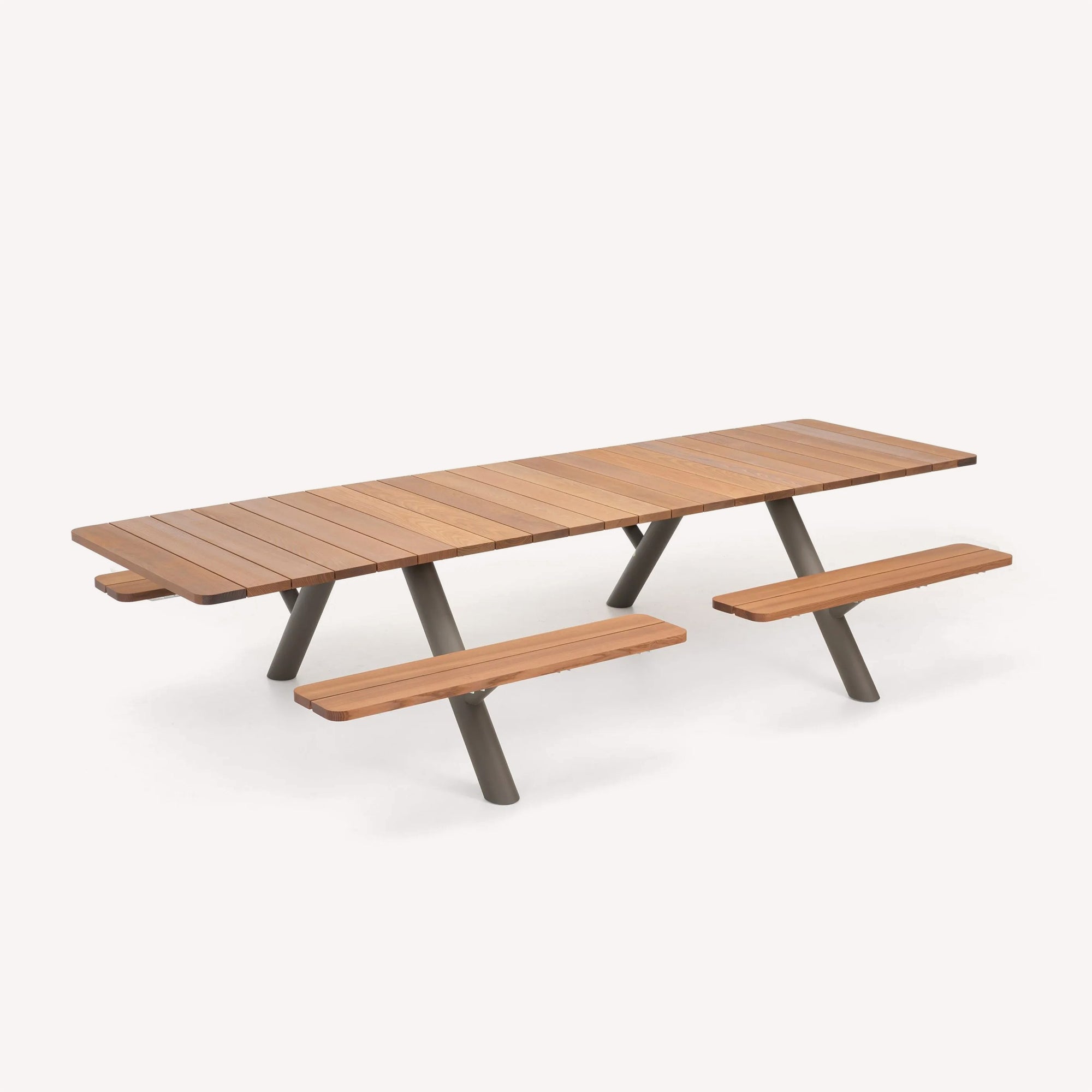 Parker Outdoor Dining System