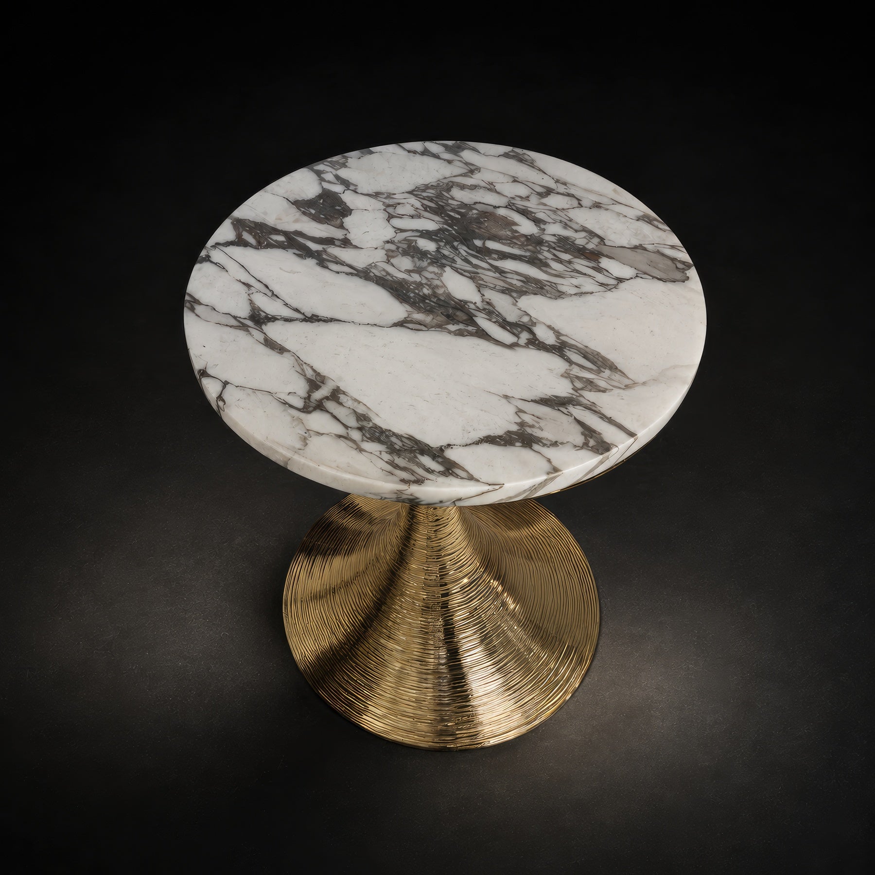 Tavo Side Table