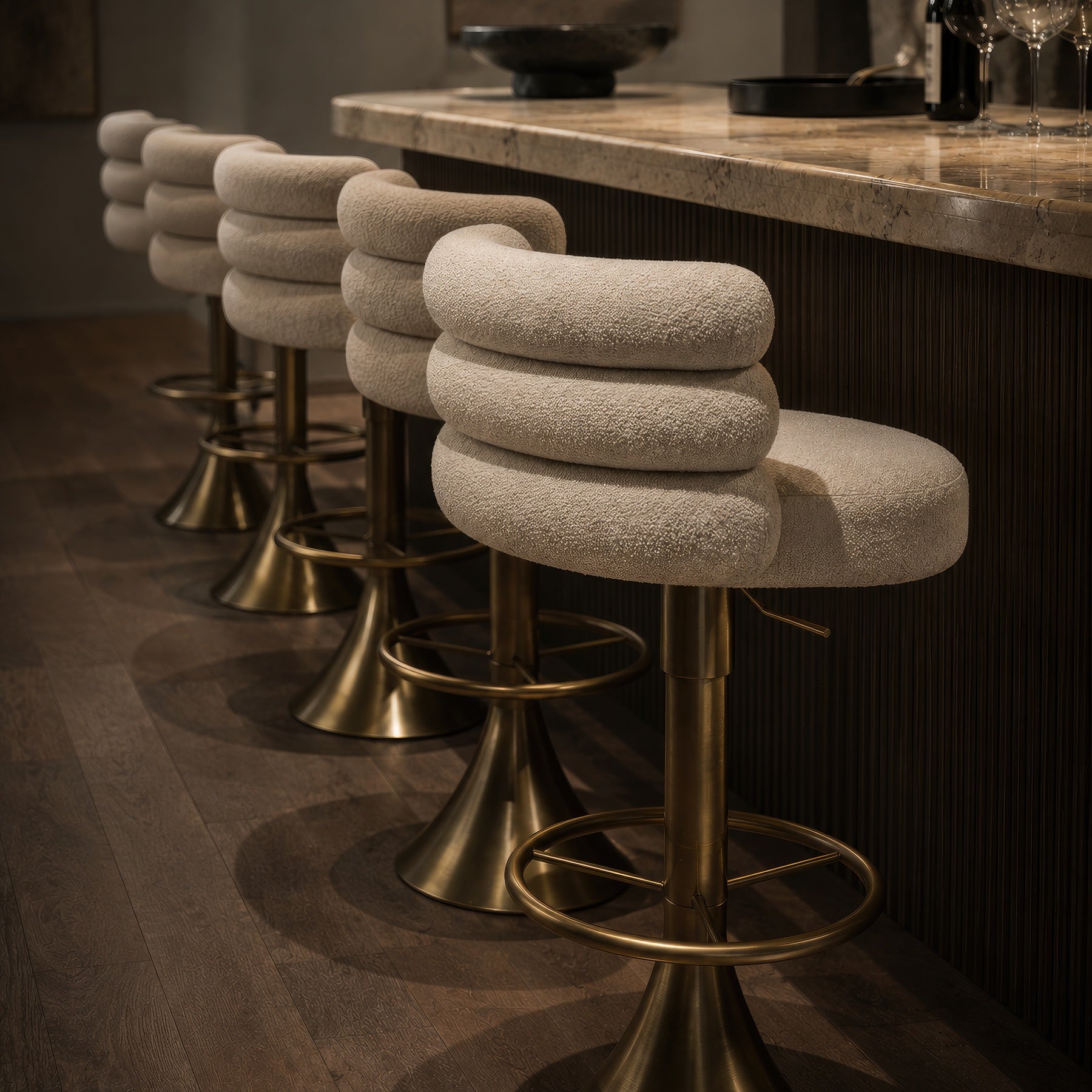 Vas Stool