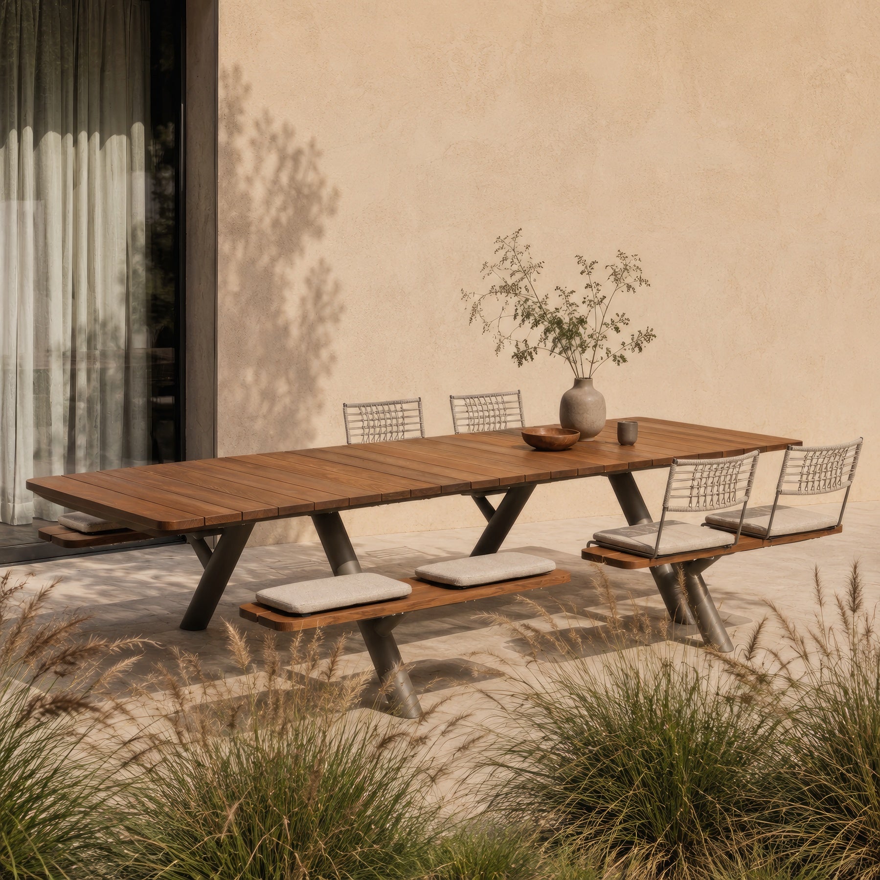 Parker Outdoor Dining System