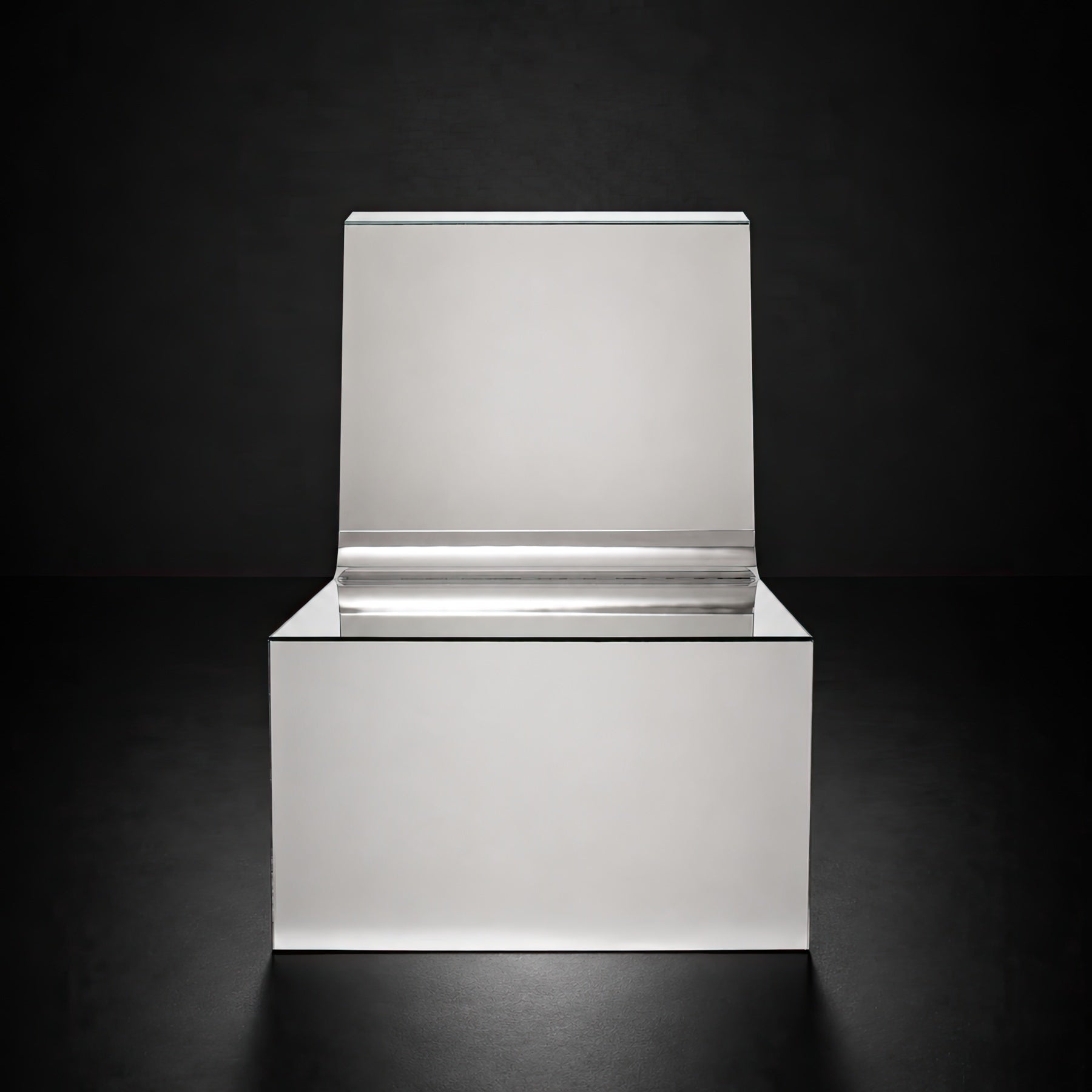 Reflex Armchair