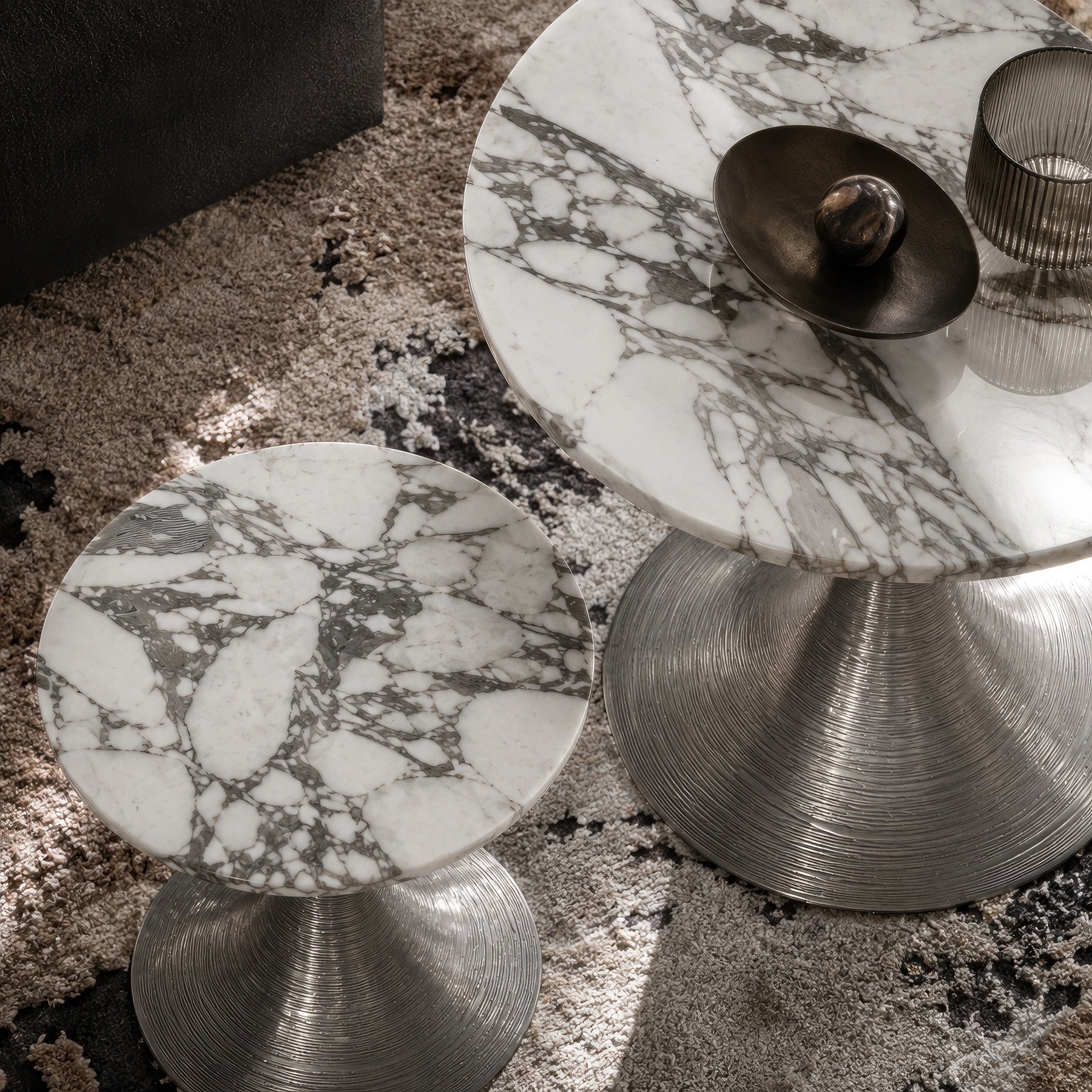 Tavo Side Table
